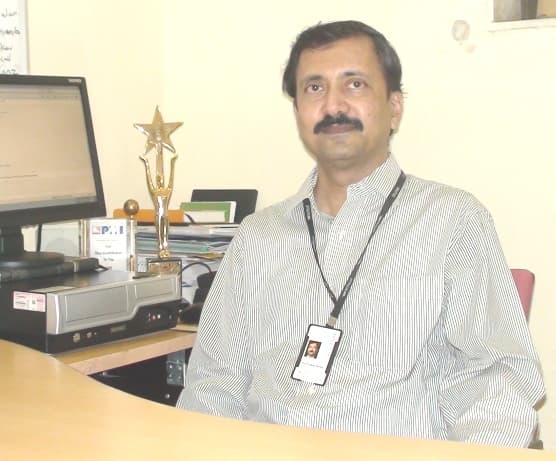 Prof Dr Pradeep Pendse Dean IT/e-Business/Business Design and Innovation explains the Paradoxes in the Indian Banking Sector to the Banking Fraternity
