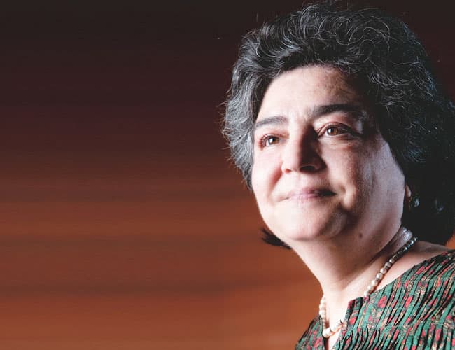 Why Indian legal professionals need to change their lenses to be able to compete in the turbulent global scenario? Prof Mohna Raje explains...